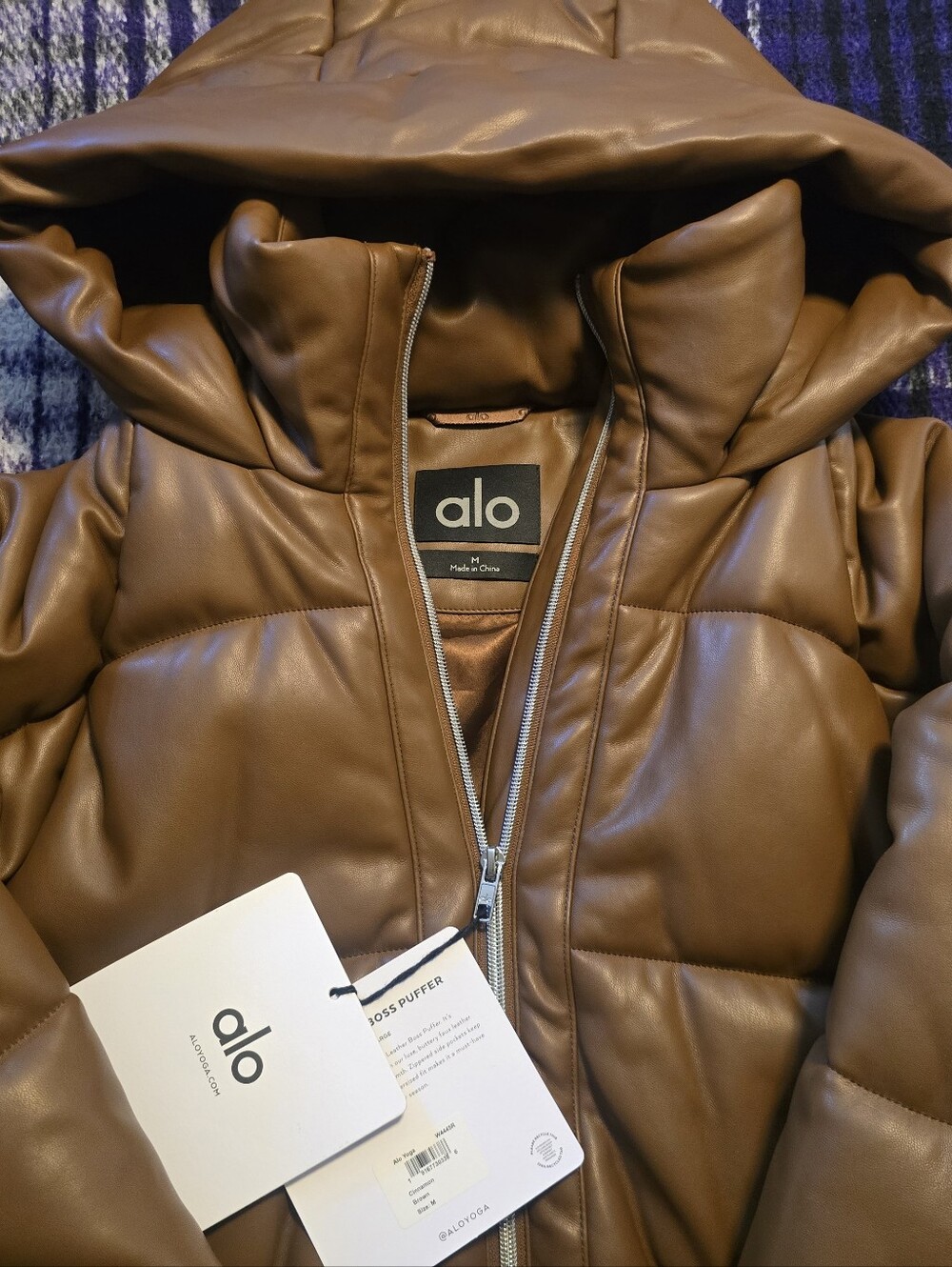 ALO Yoga Leather Boss Puffer - Brown